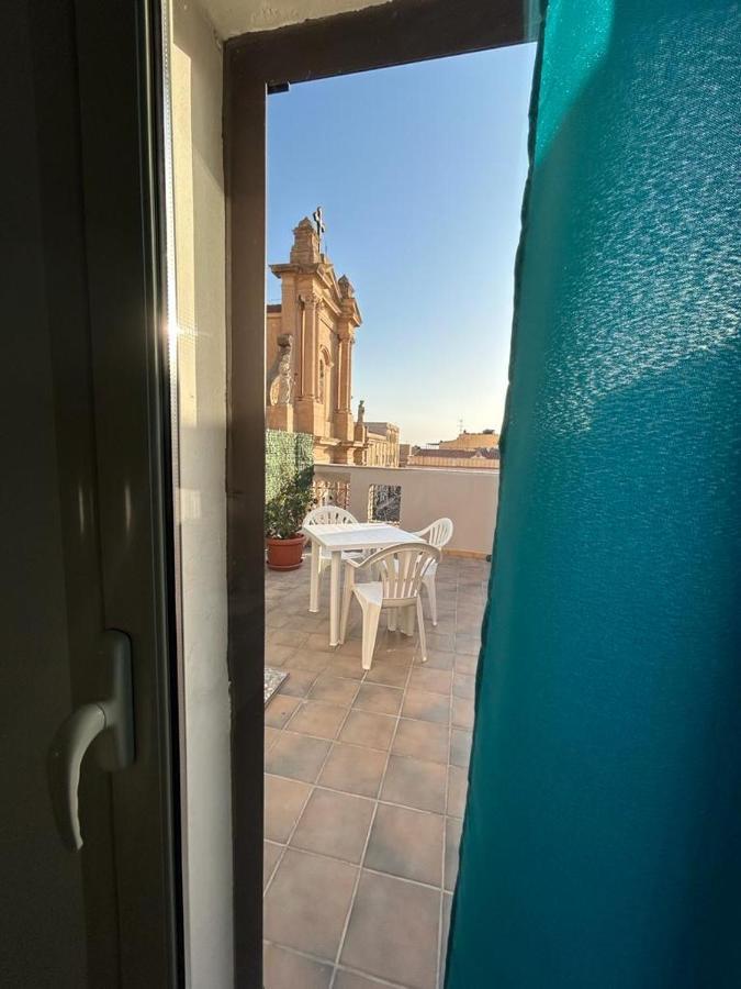 Hotel La Casa In Piazza Terrasini Zewnętrze zdjęcie